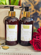 Load image into Gallery viewer, Body Wash and Body Lotion Set