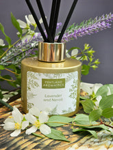Load image into Gallery viewer, Handmade Reed Diffuser - Lavender and Neroli
