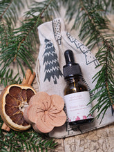 Load image into Gallery viewer, Festive Essential Oil Blend
