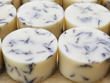 Load image into Gallery viewer, Botanical Wax Melt - Oriental Spice
