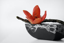 Load image into Gallery viewer, Botanical Wax Melts &amp; Burner Gift Set
